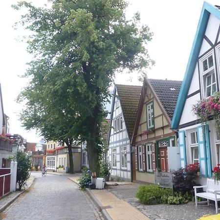 Kreuzliner Apartment Rostock Bagian luar foto
